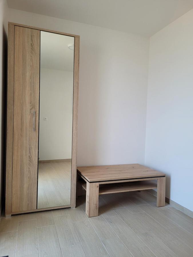 Apartman Neva Galanta Exterior foto