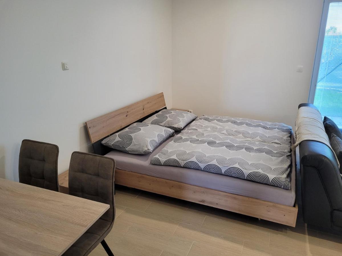 Apartman Neva Galanta Exterior foto