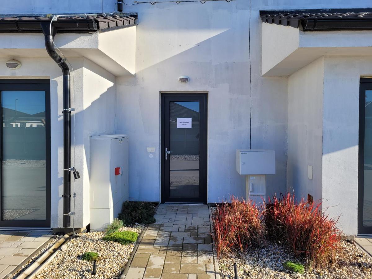 Apartman Neva Galanta Exterior foto